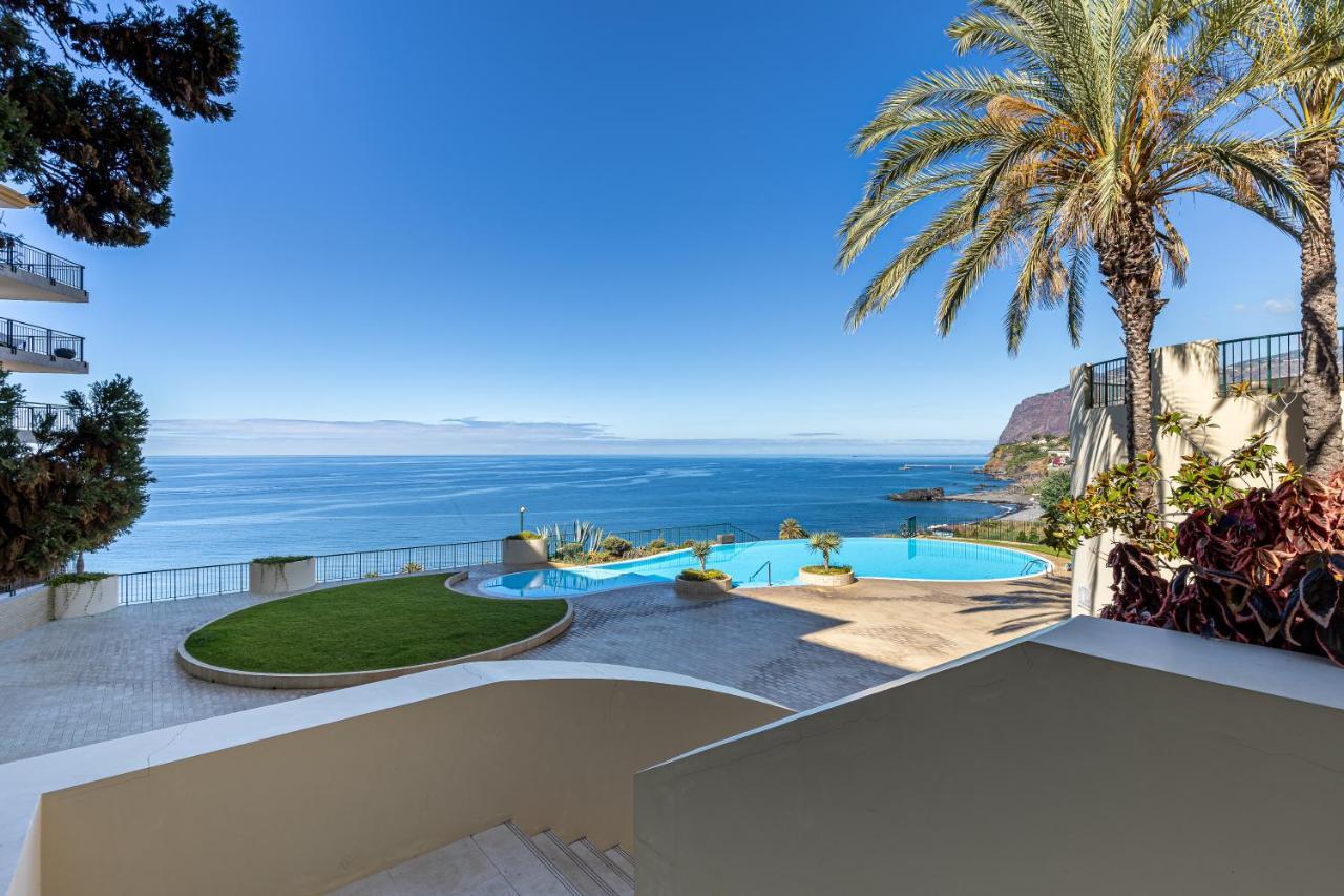Atlantic Ocean View Apartment Funchal  Exterior photo