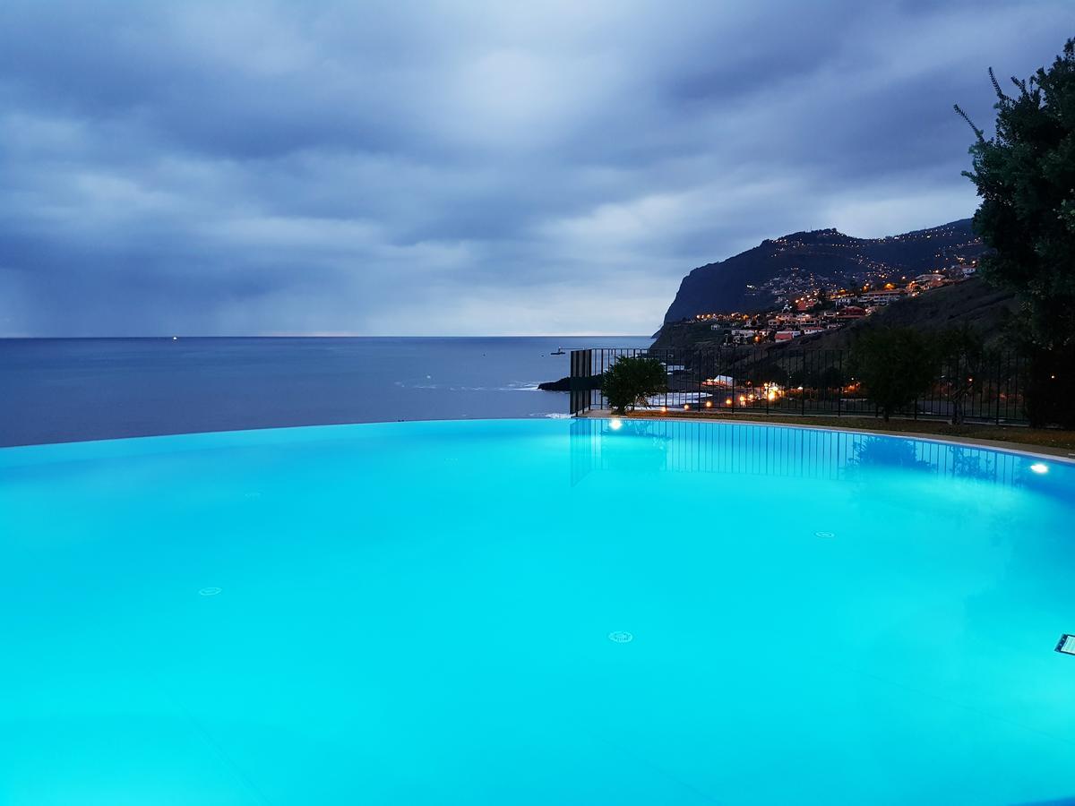 Atlantic Ocean View Apartment Funchal  Exterior photo